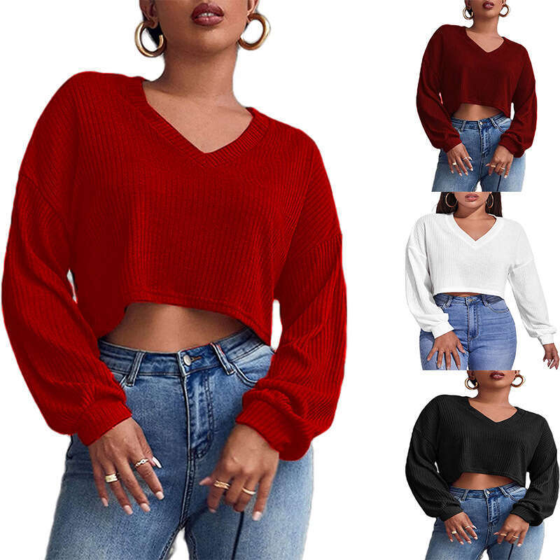 2022 autumn and winter new women's clothing solid color loose knit V-neck long sleeved exposed navel T-shirt for women