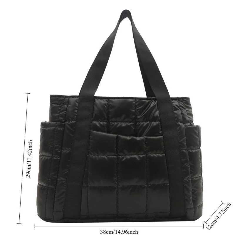 Space Pad Womens Shoulder Bag 2024 Winter Large Capacity Black Handbag Designer Nylon Cotton Warm Handbag Solid Y241011