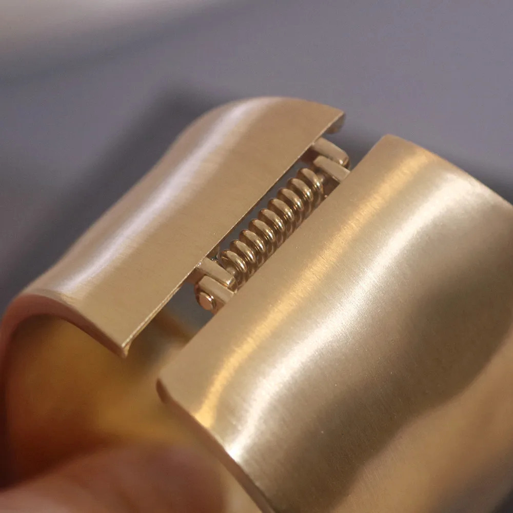 Punk Minimalist Alloy Matte Cuff Bracelet Womens Statement Irregular Wide Bracelet Party Fashion Jewelry Gift 241007