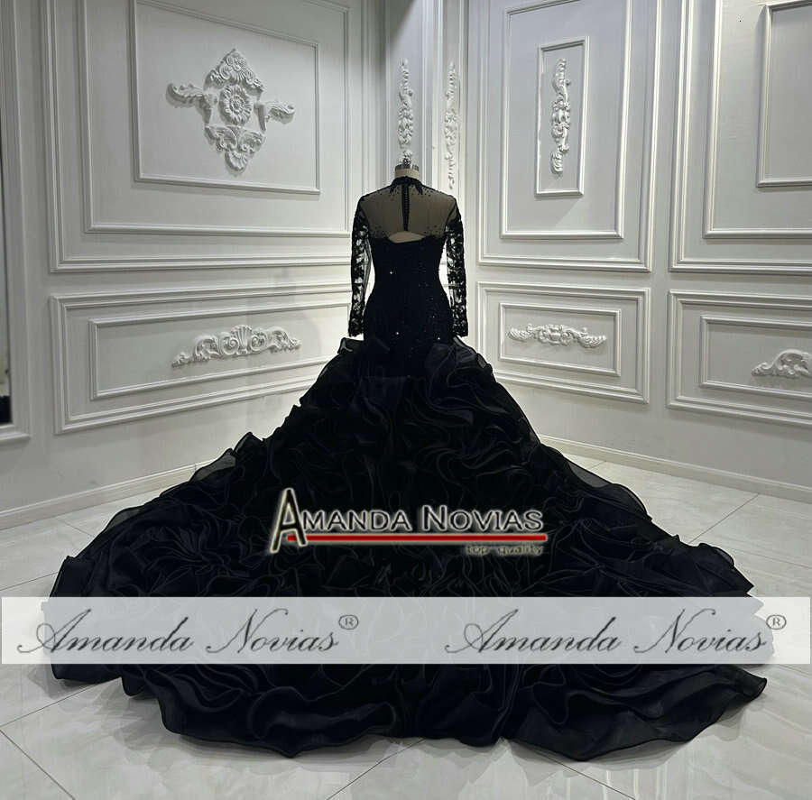 Black Amanda Novias Mermaid Wedding Dress