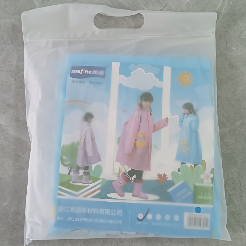 Folding children's hooded raincoat for easy travel