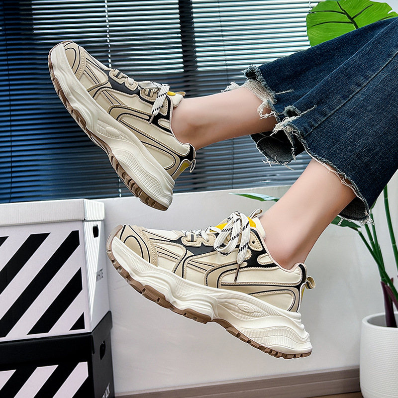 Autumn New Thick Soled Korean Version Breathable and Wear-resistant Fashionable Casual Shoes