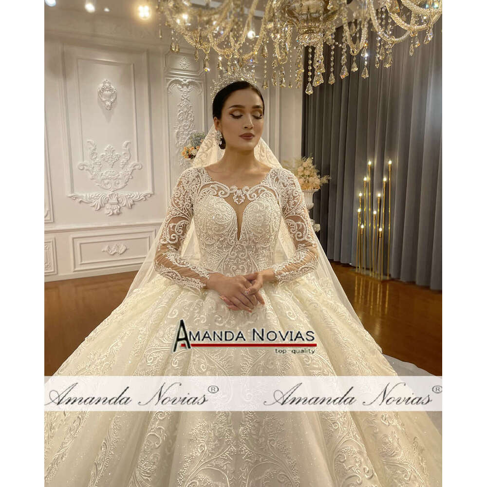 Amanda Novias Brand High Quality Off White Bridal Dresses