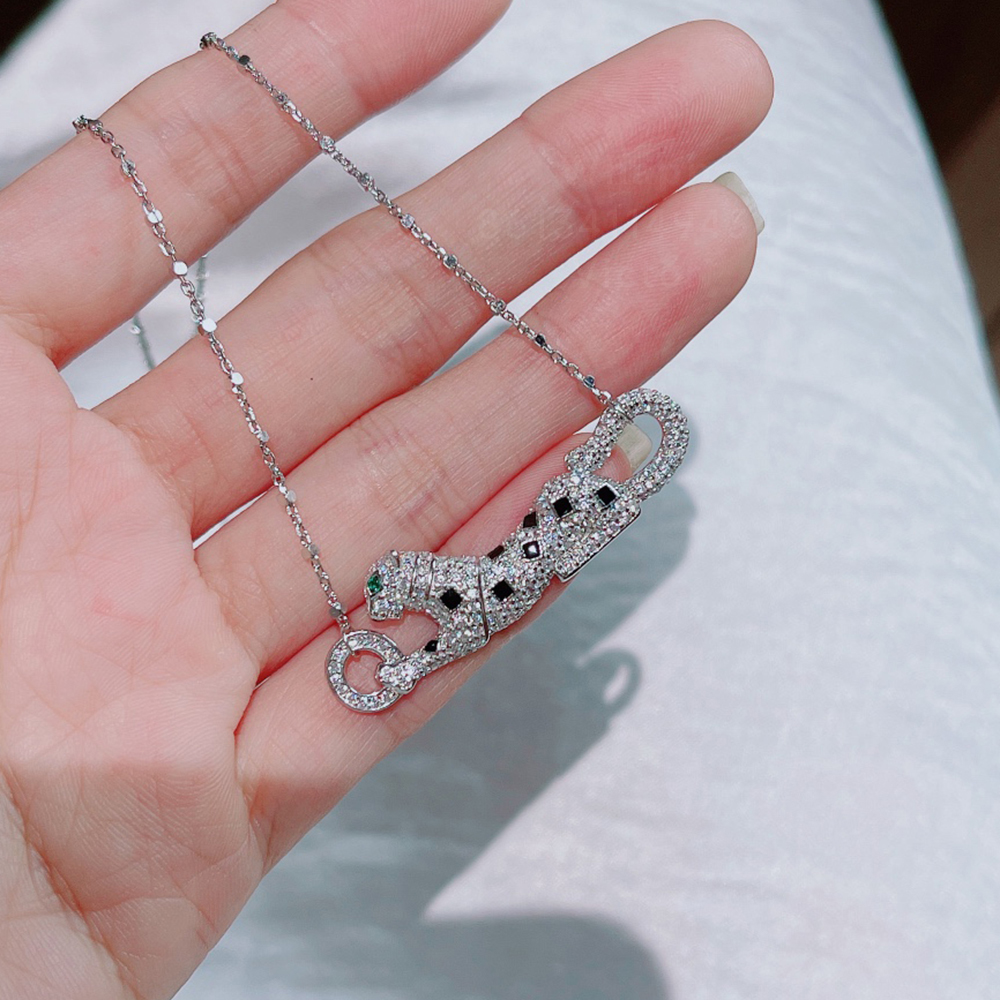 Panthere High Designer Pendant Counter Quality for Women Couple Necklace official reproductions fashion jewelry with box 004