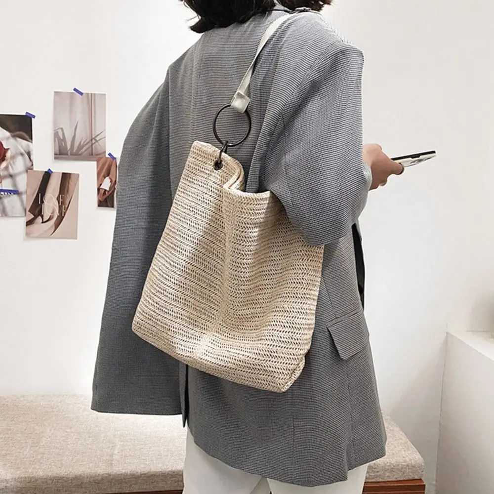 Rattan Straw Bag Cute Large Capacity Hand Woven Handbag Womens Handbag Y241011