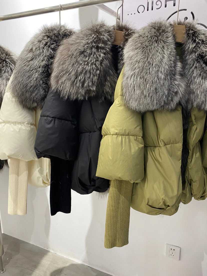 2024 Winter Real Fox Fur Collar White Duck Down Padded Jacket Regular Fashion Warm Big Fur Collar Womens Coat W241010