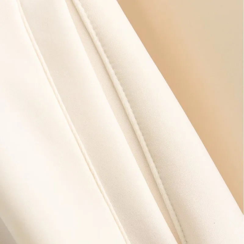 Autumn and Winter Womens Stand up Collar Splicing Work Zipper Button Pocket Solid Color Loose Fashion Casual Long Sleeve Coat 241011