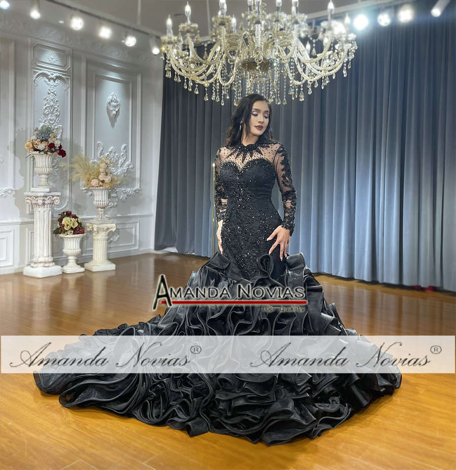 Black Amanda Novias Mermaid Wedding Dress