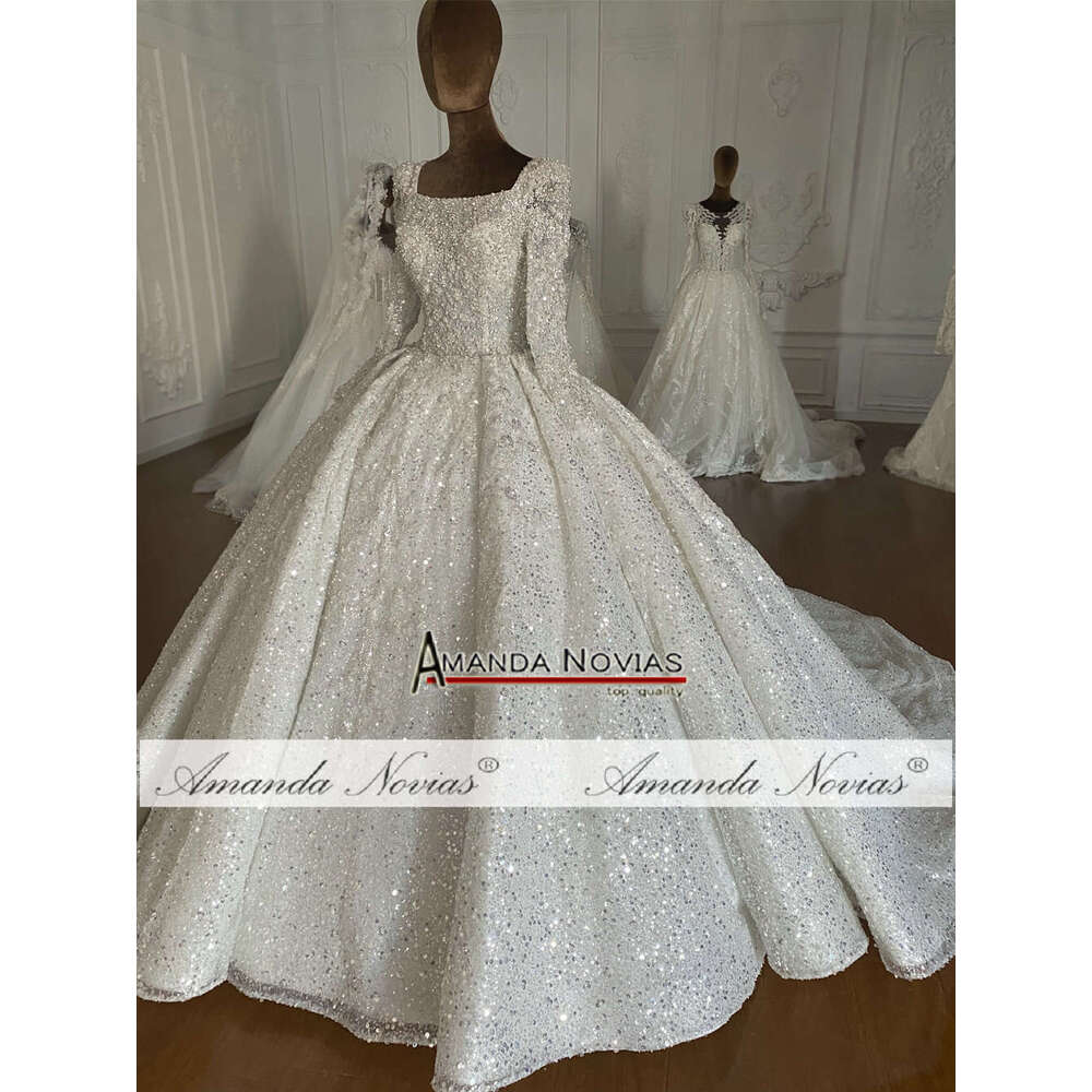 Custom made Muslim Square Sequins Shiny Wedding Dress Sequined Detachable Train Sleeveless Princess Bride Vestido De Noiva Custom Made