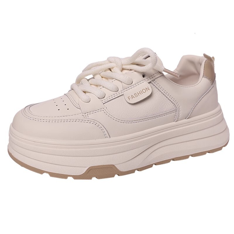 Small and niche design, increased comfort, versatile white shoes for women, 2024 summer new item, slimming, thick soled, simple women's shoes