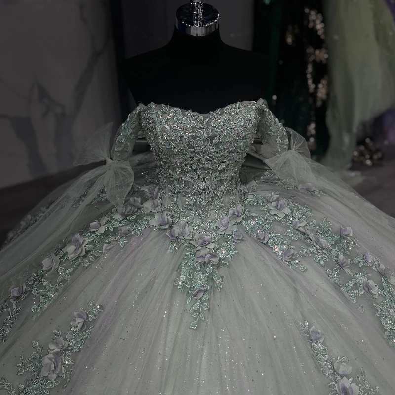 Light Green Shiny Quinceanera Dresses Mexican 3D Flower Beads Puffy Ball Gowns Applique Lace Tull Sweet 16 Dress Vestidos De 15 Anos