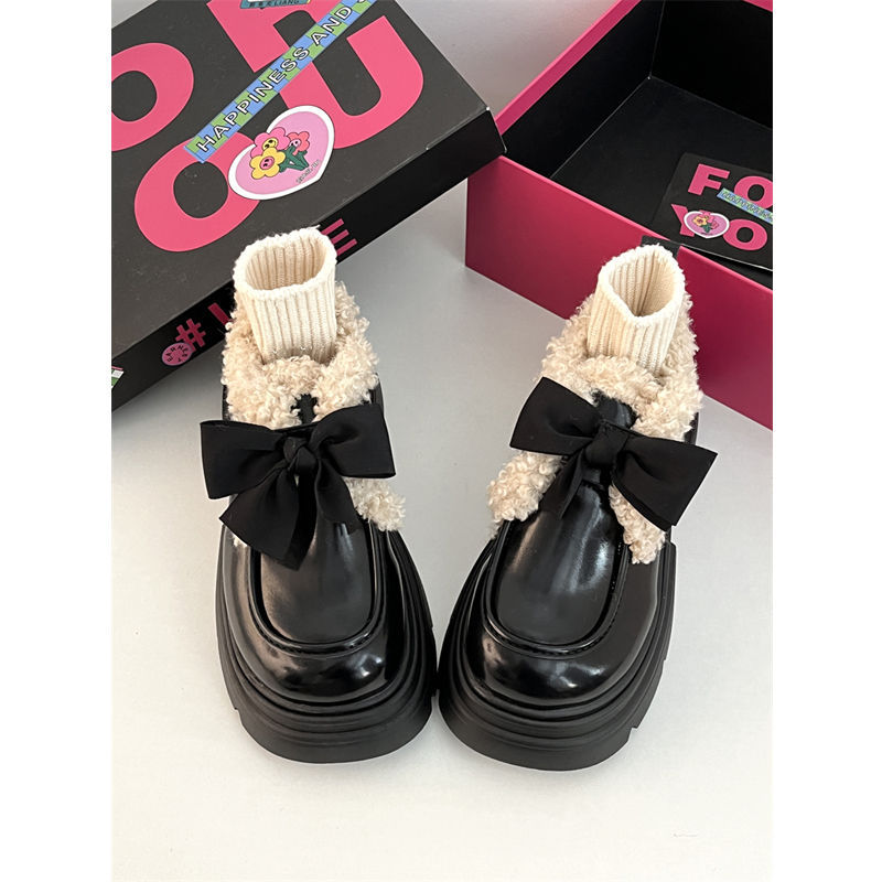 Women Fashion Casual Thick Sole Increase Height Leather Shoes Vintage Style Versatile Winter Warm Triple Black Beige Brown fashion