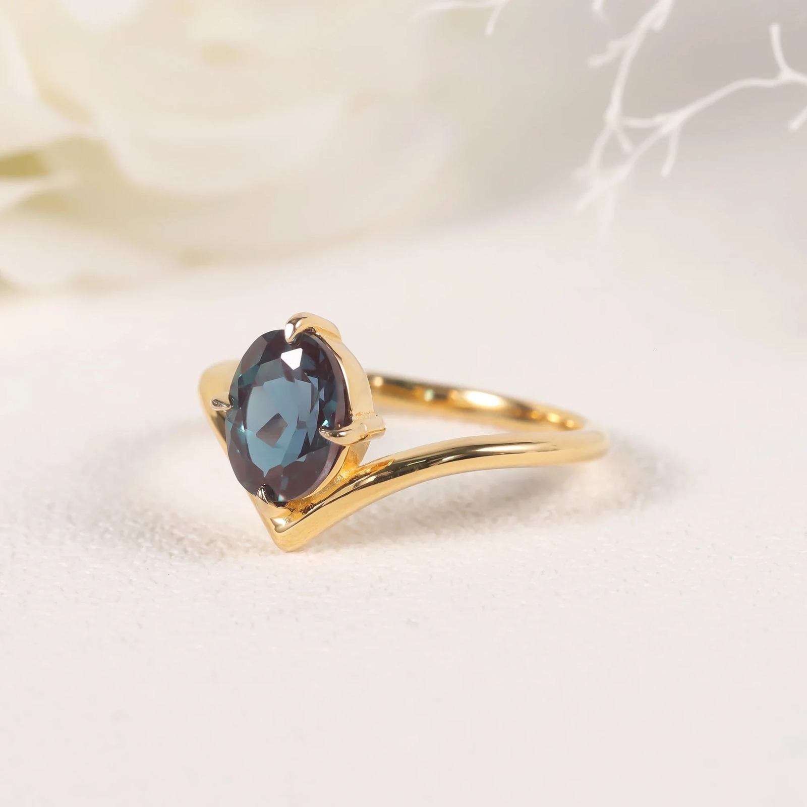 Gems Beauty 14K gold-plated 925 sterling silver curved ring oval 6x8mm card color change color change corundum engagement 240929