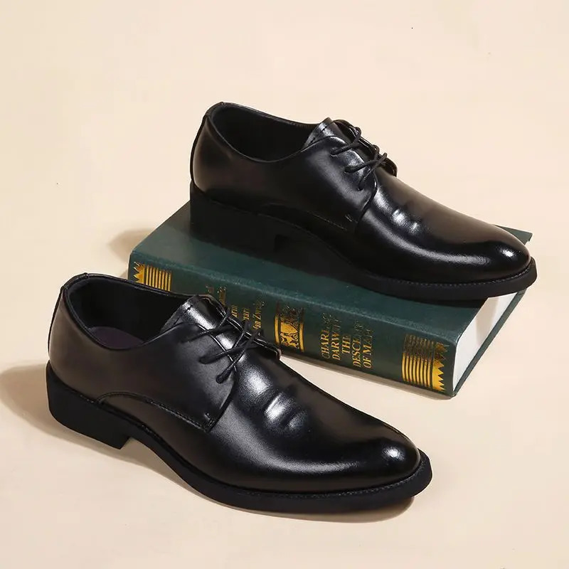 Black casual business mens social shoes Pointed Toe clothing official Liquidity Office style 39 dress shoes men 241007