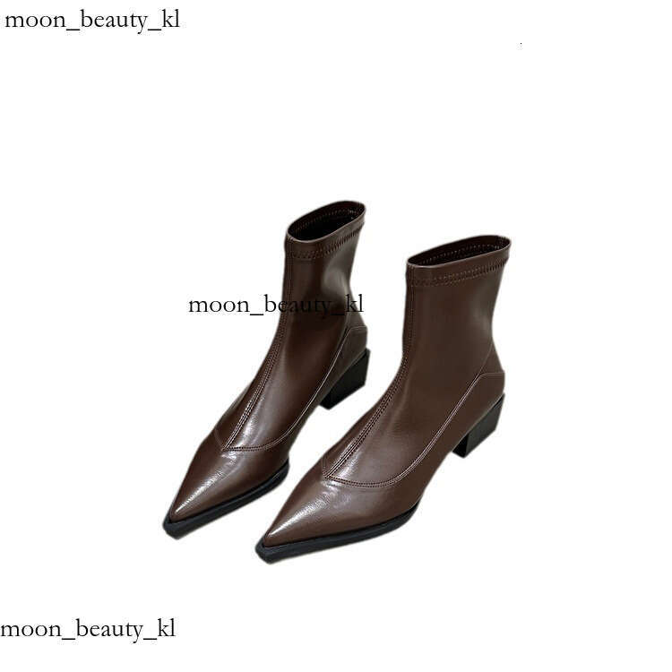 Designer Boot Sharp Pointed European And American Short Boots Womens New 2024 Autumn And Winter Boots Fashion Thick And Thin Boots Niche Design Martin