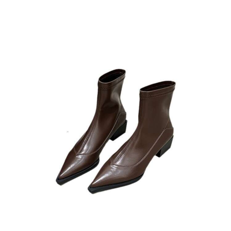 Designer Boot Sharp Pointed European And American Short Boots Womens New 2024 Autumn And Winter Boots Fashion Thick And Thin Boots Niche Design Martin