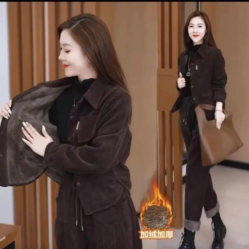 Winter plush thick set suitable for womens fashion Western style loose and weight loss age reduction casual twopiece 241008