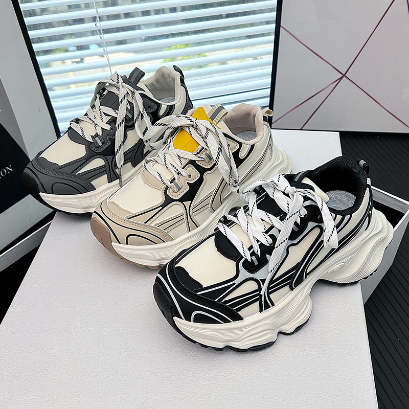 Autumn New Thick Soled Korean Version Breathable and Wear-resistant Fashionable Casual Shoes