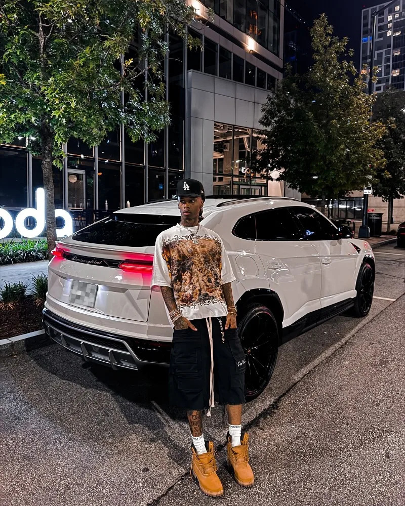 Geometric high street pattern printing oversized Oneck graphic Tshirt mens y2k clothing 2000 American hiphop bag sports top 241011