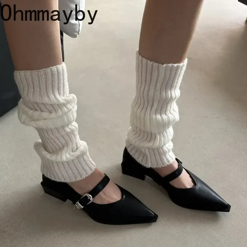 Mary Jane 2024 Summer Pointed Toe Low Heel Shallow New Single Pumps Women Fashion Buckle Shoes 240927