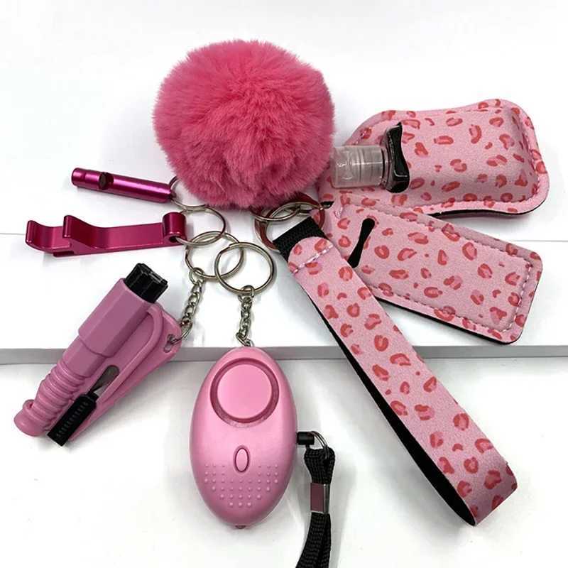 Keychains Lanyards Complete set of safety keychain self-defense safety keychain set with female alarm protection keychain accessories J241010