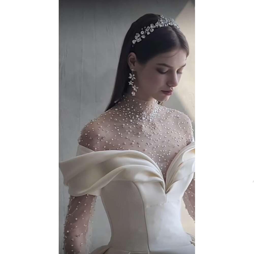 Fashion Ivory Pearls Wedding Elegant High Collar Draped Ball Gowns or Length Exquisite Sweep Train Bride Dress 2024