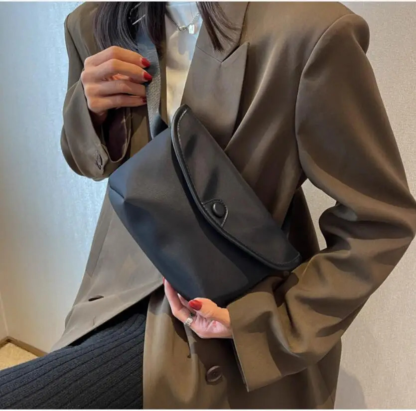 Womens waist bag zipper bag outdoor sports cross body shoulder bag casual travel womens waist belt bag 241008