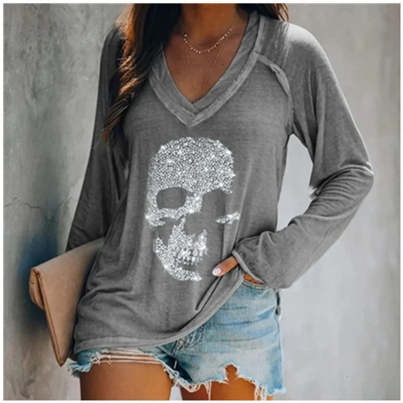 Womens Autumn Winter Fashion Clothes Casual Long Sleeved Tshirt Loose Skull Printed Blouse Ladies Vneck Shirts Cotton Tops 241011