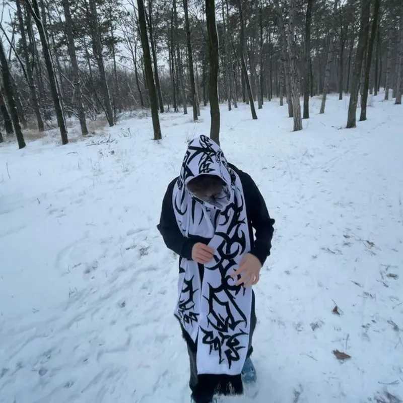 Scarves Fashion Creative Goth Creative Striped Knitted Womens Scarf Mens Scarf Winter Scarf ron Black Sage Luminous Y2K Kpop J241010