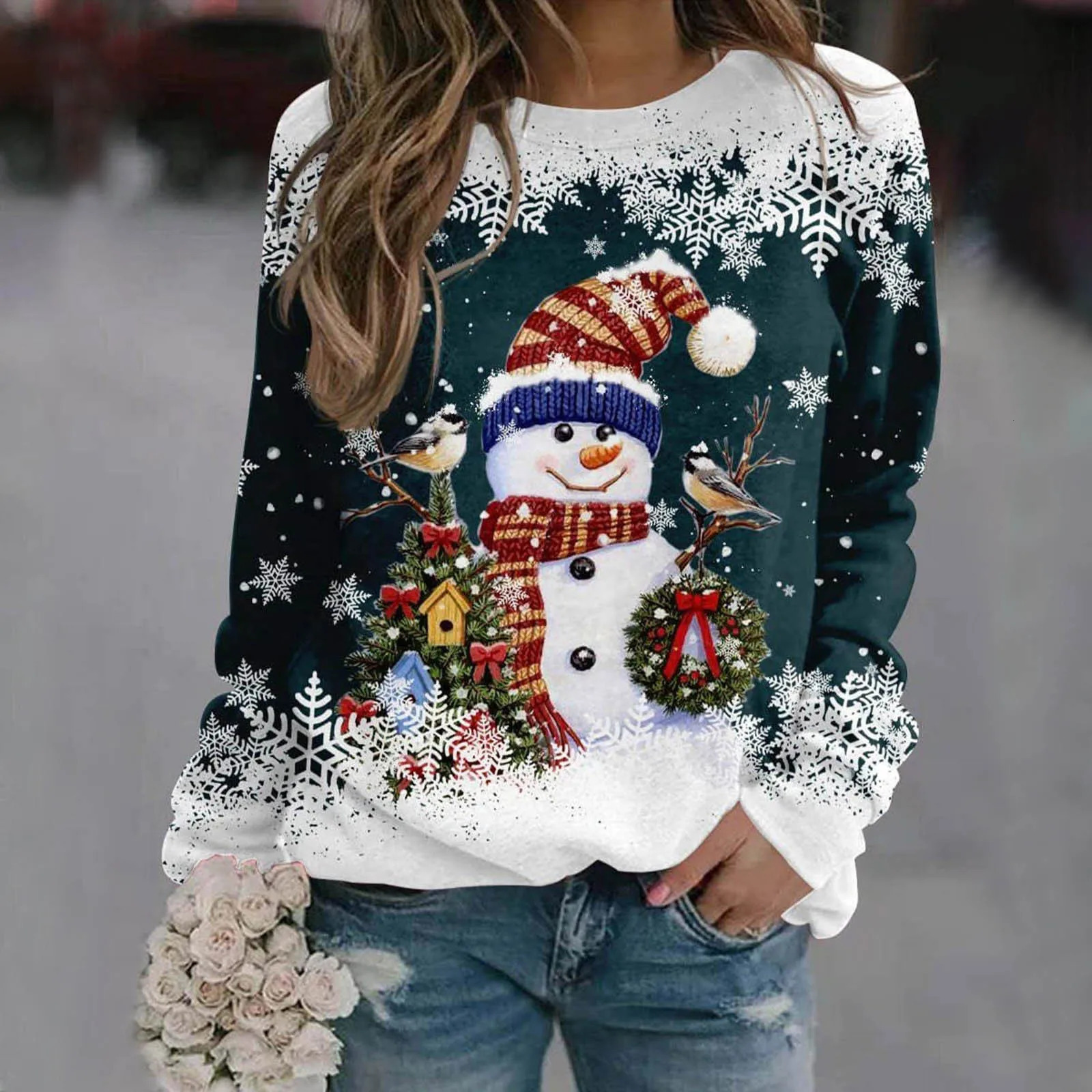 Womens Long Sleeve Sweatshirt Mixed Color Christmas Regular Winter White and Blue Azure White Black Gradient red Sweatshirt 241011