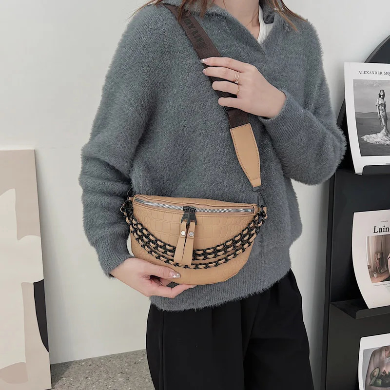Womens soft leather waist bag autumn item chest bag shoulder bag high-quality chain Fanny bag womens fashion belt wallet 241008