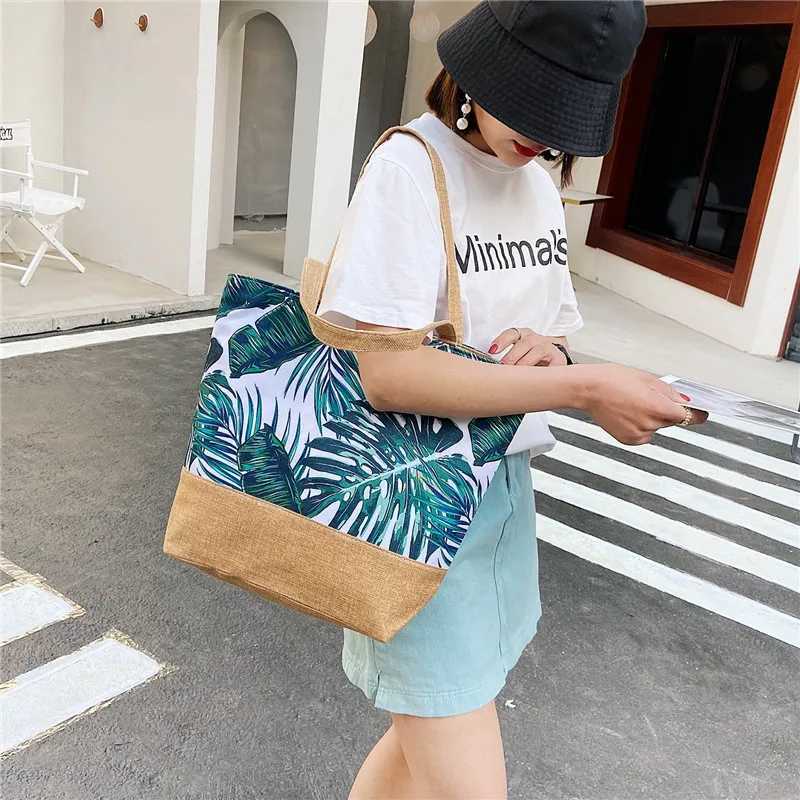 Fashion Folding Womens Large Size Handbag Womens Leisure Flower Printed Canvas Graffiti Shoulder Bag Beach Bolsa Feminina Y241011