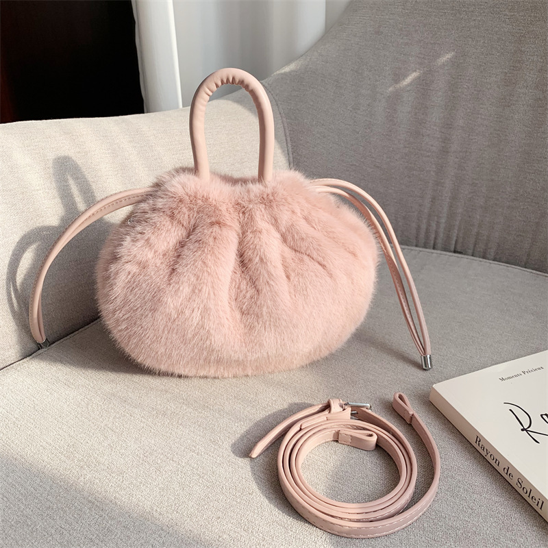 Fashion Plush Handbag Womens Winter Furry Shoulder Bags 5 Colors -0 Designer Spherical Drawstring Dual Use Crossbody Bags Fluffy Hobos Bag ABP2410111