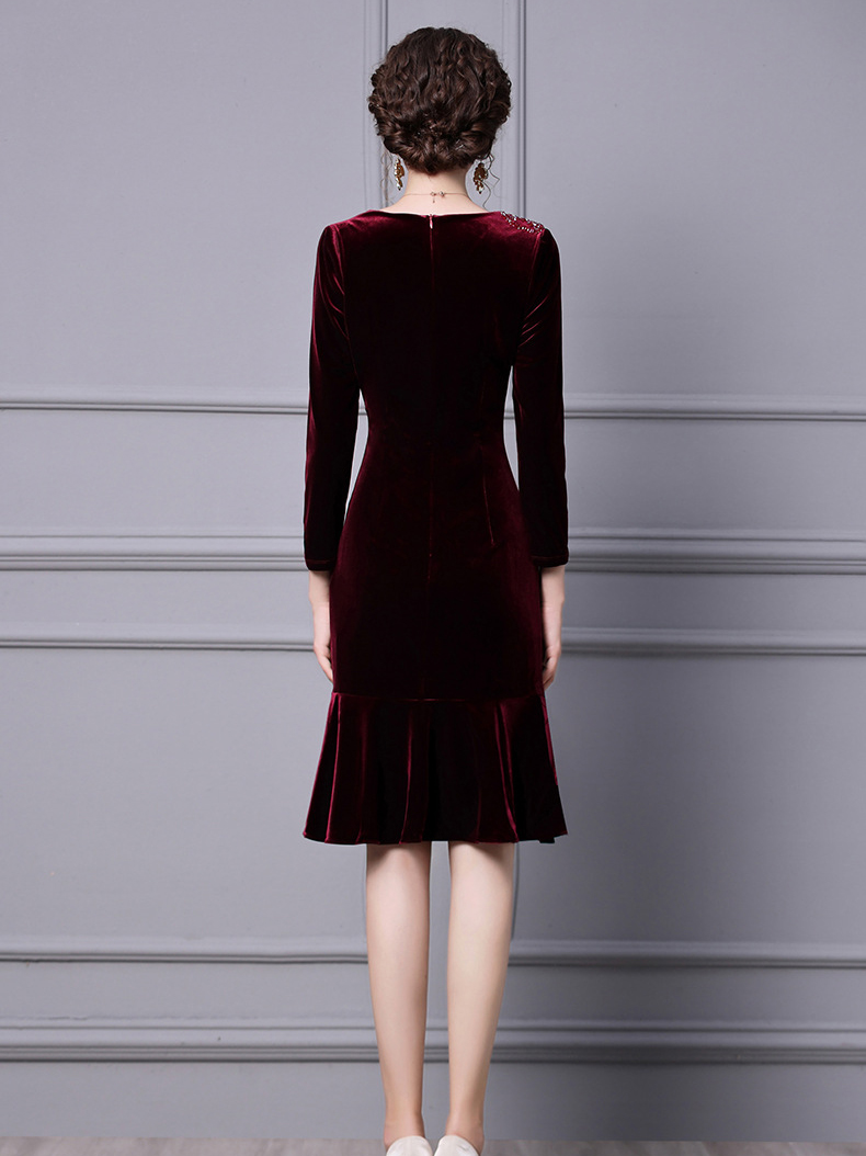 0C-SB9447 407M17 Women's Basic & Casual Dresses Autumn and Winter Golden Velvet Long Skirt Evening Dress