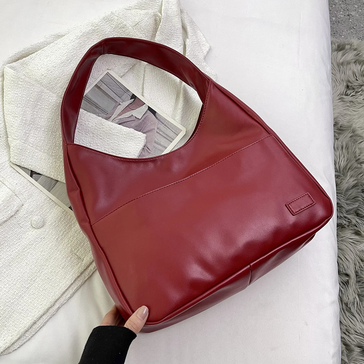 Womens Handbag Large Capacity Fashionable Womens Shoulder Bag PU Soft Leather Womens School Bag 240925