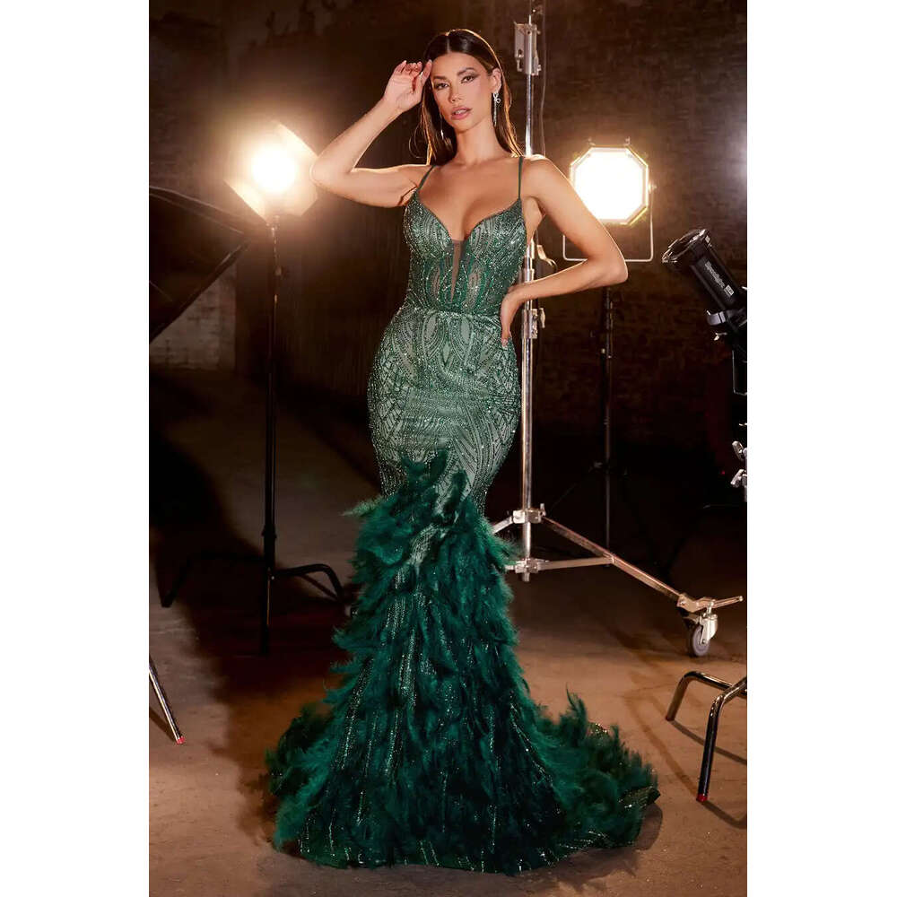 Gorgeous Celebrity Feather Beaded Sleeveless Mermaid Dress V Neck Long Red Carpet Pageant Ball Evening Gown 2024