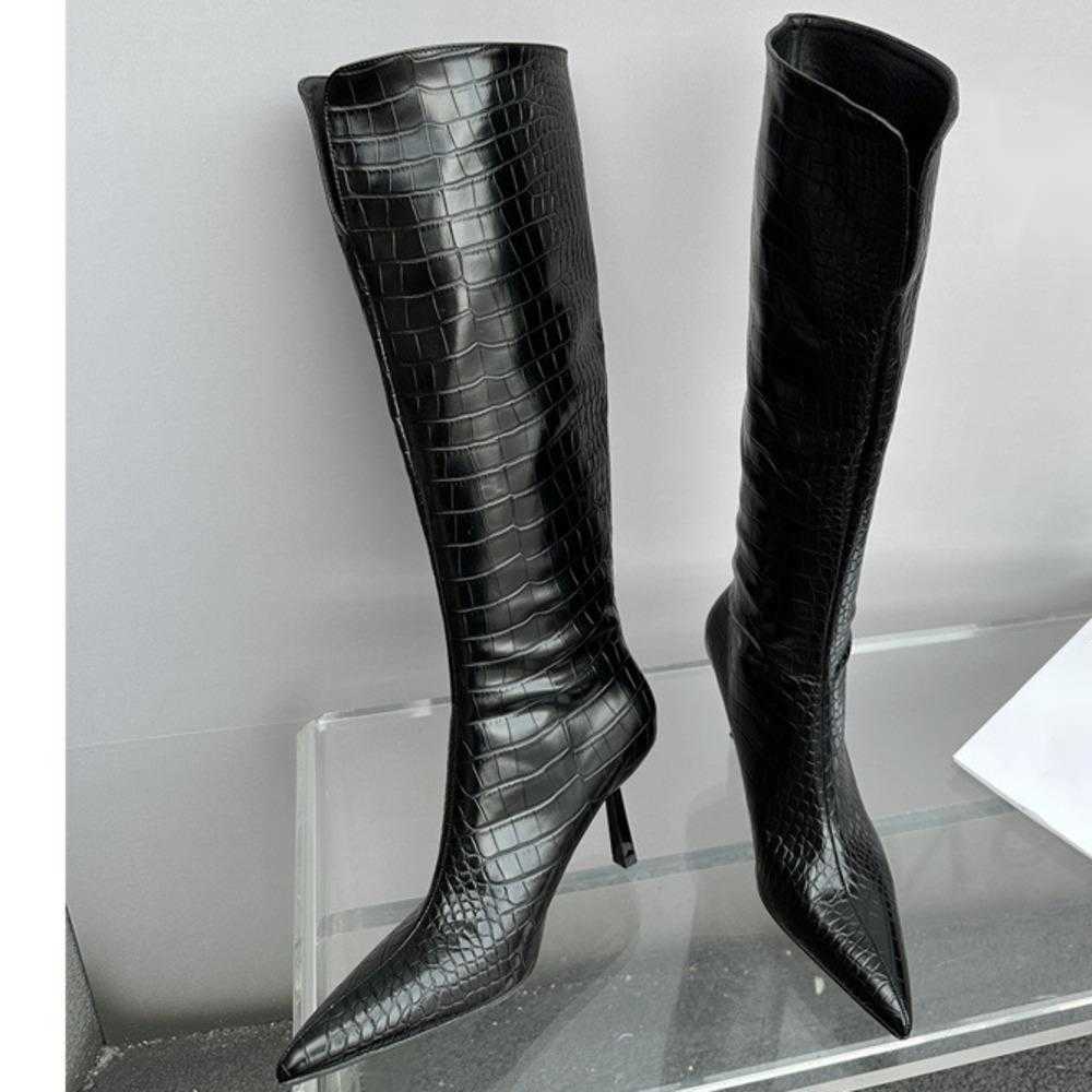 V-neck Thick Fashion Boots Pointed High Heel Tube Knee Martin Boots For Women High-heeled Long Tube Fashion Boots Crocodile Patterned Boots 240826