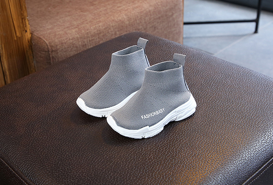 Kids High Top Sneakers Children Casual Shoes Slip-on Breathable Kids Sock Shoes Non-slip Snow Boots Boys Girls Sport Shoes Sizes 21-30