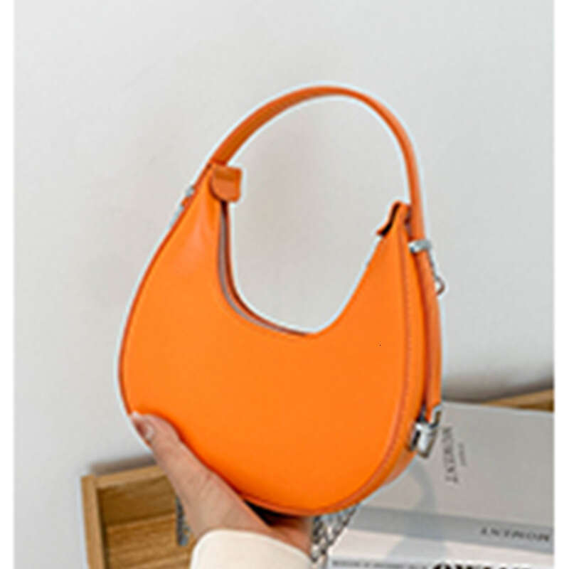 Chain Summer Versatile Underarm Luxury and Small Crowned Crescent Women's Fashion One Shoulder Diagonal Straddle Bag