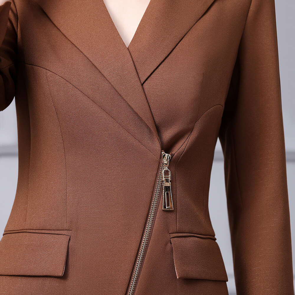 Smart and powerful dress with 2024 new autumn diagonal zipper to show off figure high-end split hip hugging suit skirt