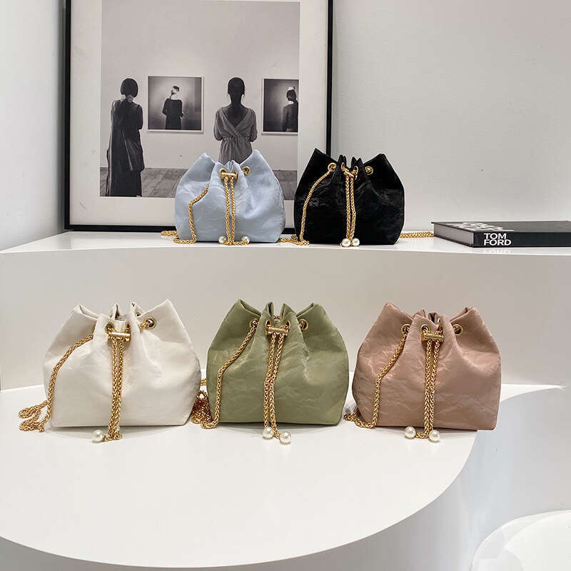 2024 New Chinese style Handheld Bucket with High Quality, Exquisite, Small and Versatile Chain Bag, Single Shoulder Crossbody Bag