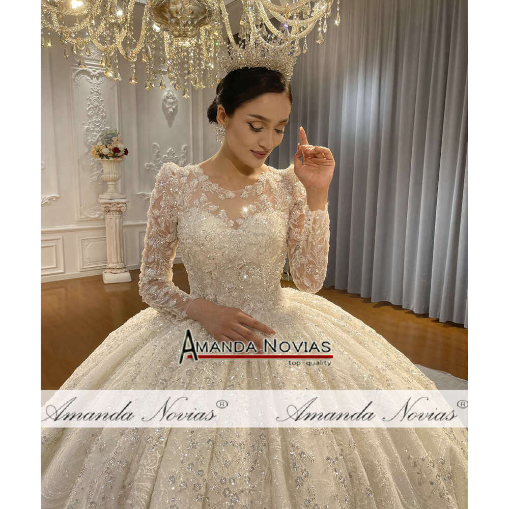 Amanda Novias Design Ball Wedding Gown Puffy
