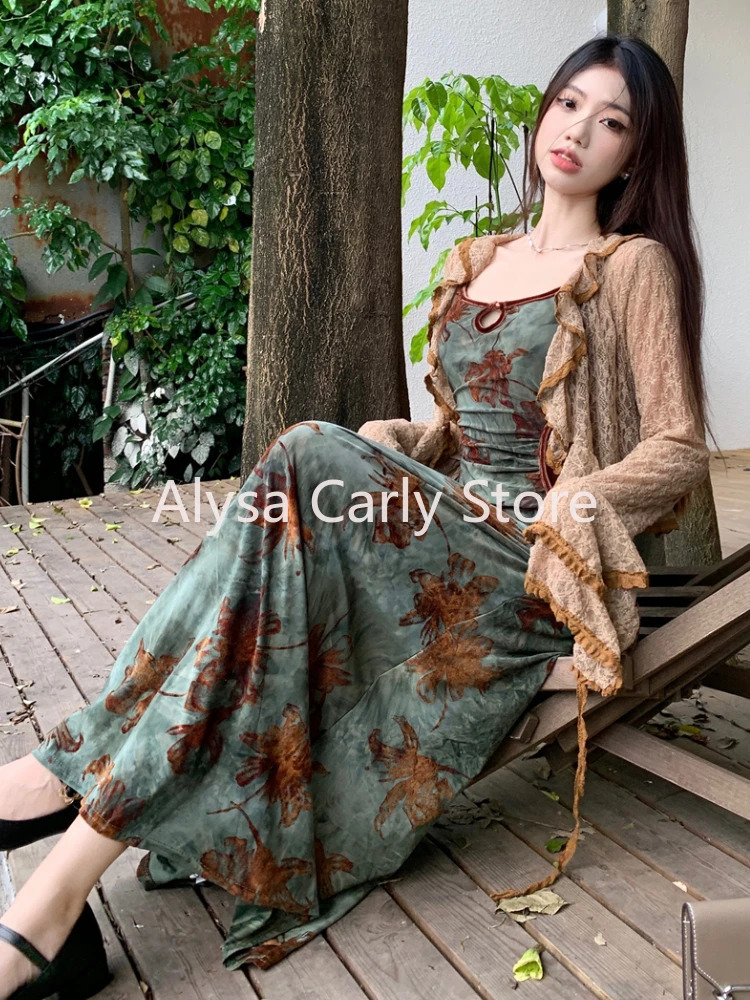 Retro elegant floral slip dress for women designed with a hollow open collar and featuring Korean velvet long skirt. Womens autumn matching two-piece 