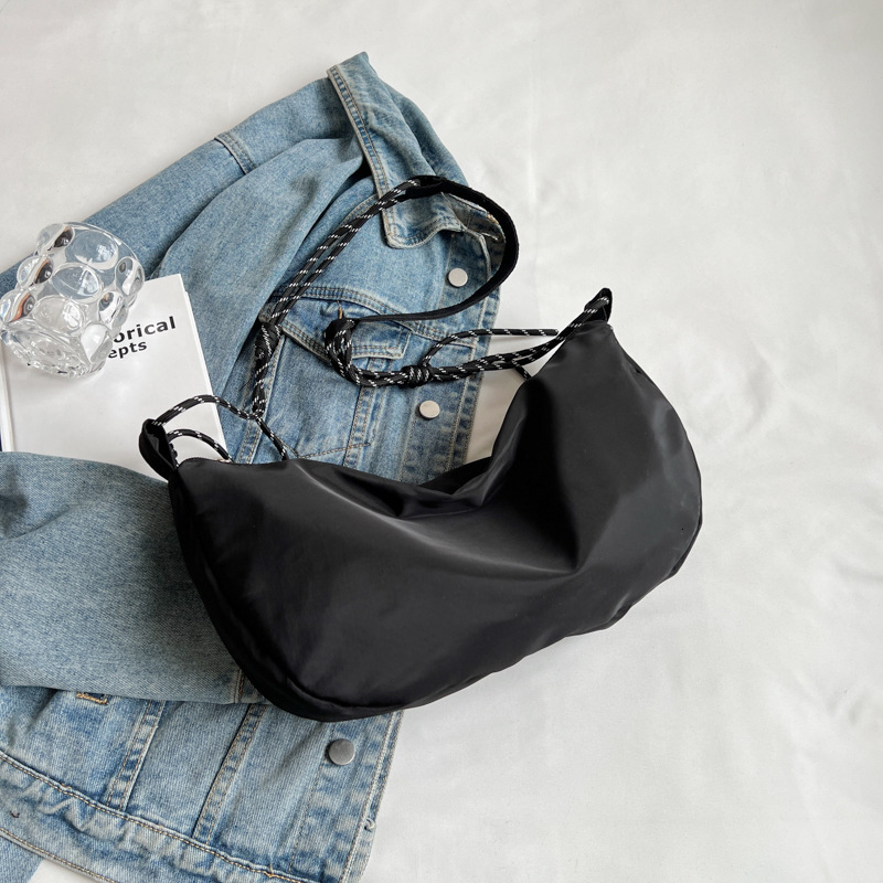 new trendy brand crossbody for men and women, casual sports dumpling women's large capacity shoulder bag, commuting bag