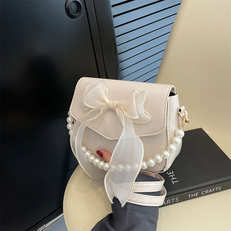 2024 new summer high-end sense niche design single shoulder crossbody fashion versatile bow underarm bag