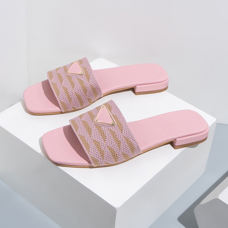 Designer Embroidered Fabric Slides Slippers Metallic Slide Sandals Embroidery Mules Women Summer Flat Flip Flops Casual Triangle Black Sandal Chunky Heels Shoes