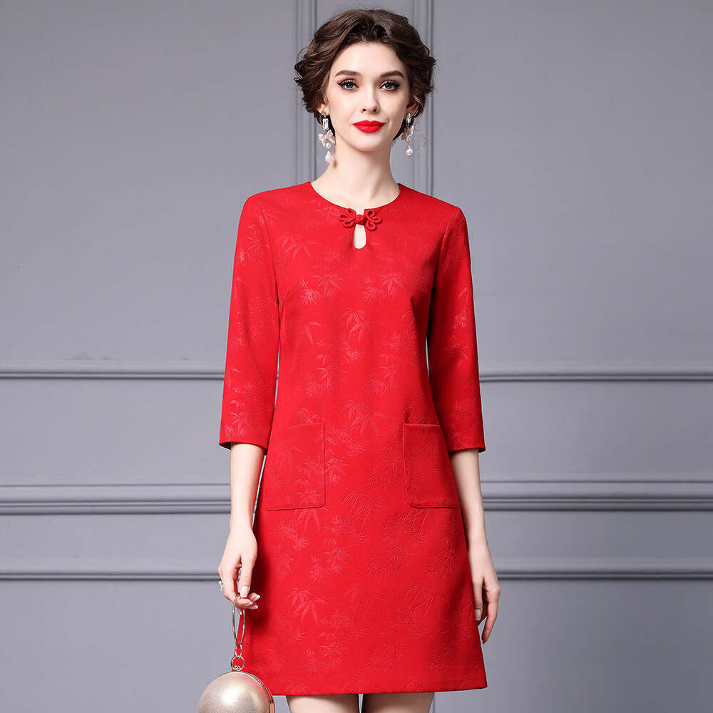 New Year Red Guofeng A-line skirt High grade Chinese knot Dracaena sanderiana embossed dress Autumn 2024