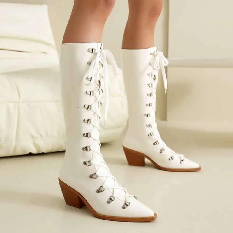 2024 European And American Style Patent Leather Pointed Toe Thick Front Lace Up For Women's Fashion Cross Tie Long Boots