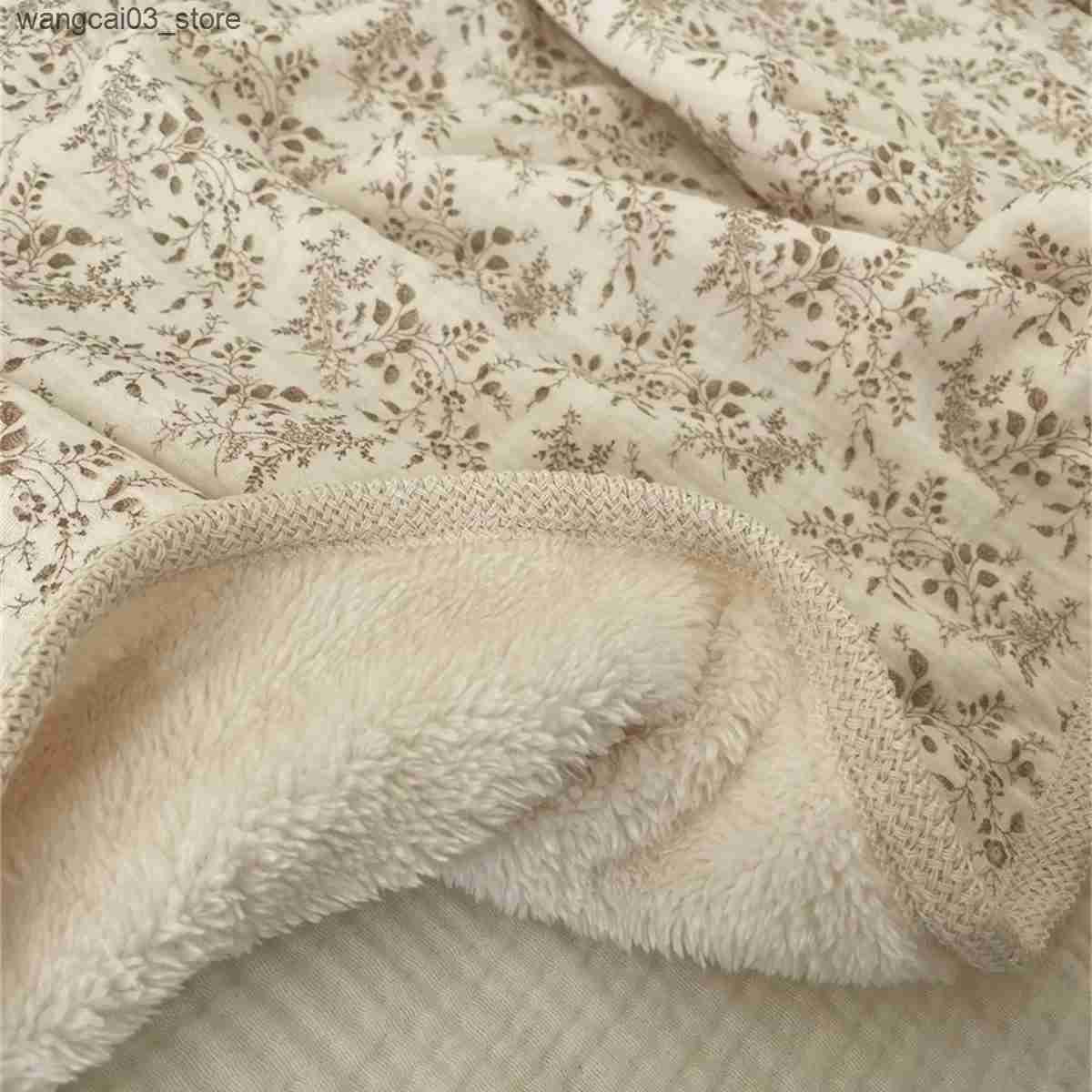 Blankets Swaddling Couverture Polaire paisse Et Chaude Swaddle Blanket Baby Blanket Newborn Muslin Cotton Mother Kids Bedding L240910