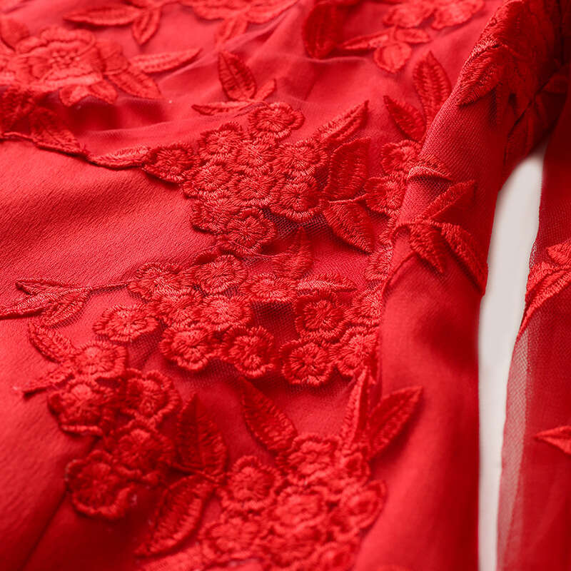 Autumn for Women 2024 New Short Style Red Lace Embroidered Engagement Long Sleeve Slimming Dress